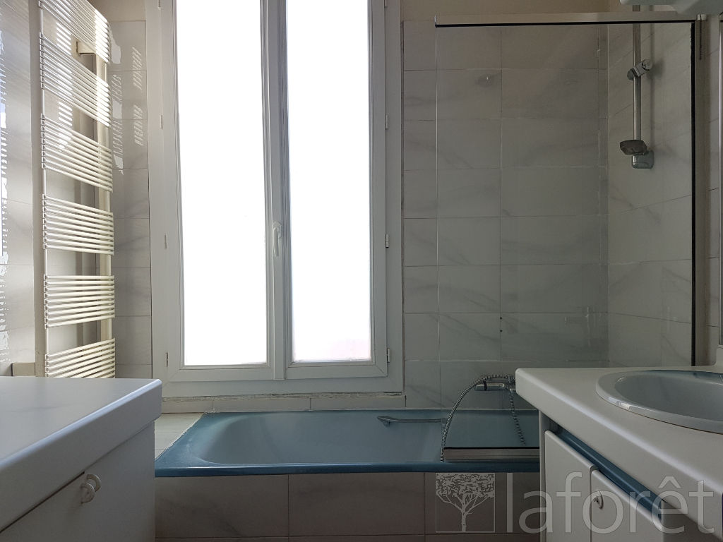 Appartement a louer villeneuve-le-roi - 5 pièce(s) - 75.35 m2 - Surfyn