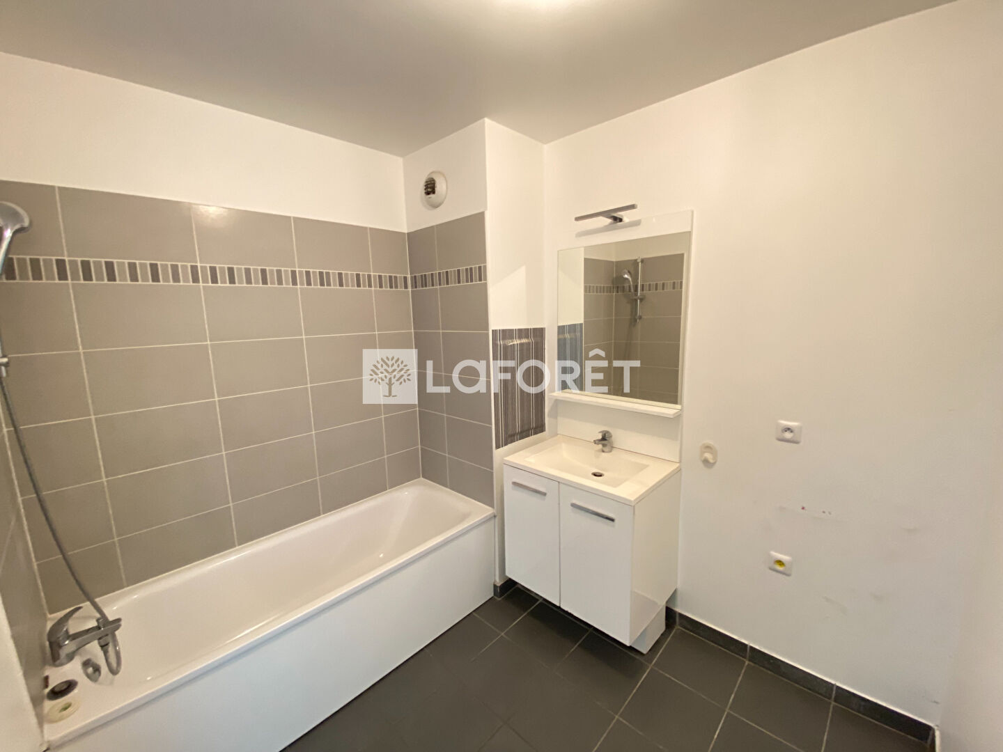 Appartement a louer athis-mons - 3 pièce(s) - 59.67 m2 - Surfyn