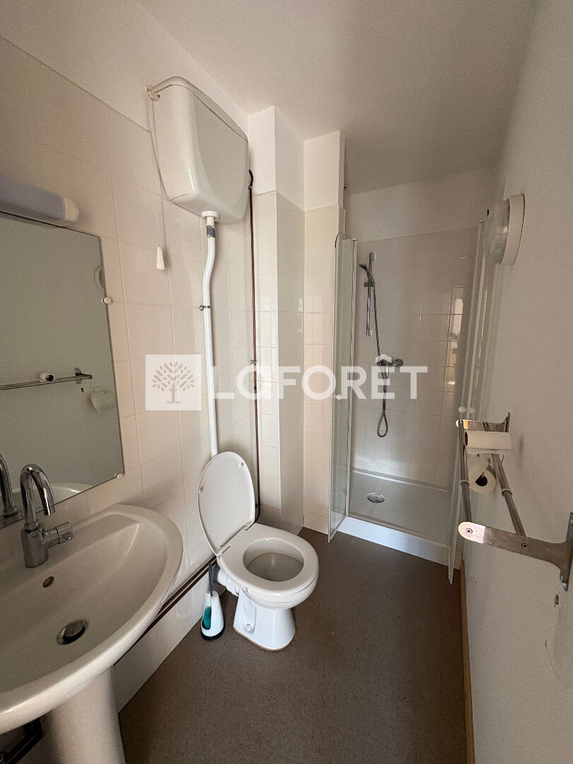 Maison à louer, 28m², RIOM ES MONTAGNES