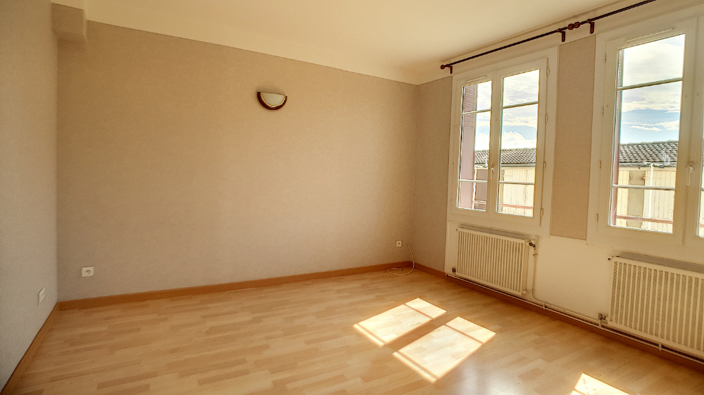 Appartement a louer auxerre - 2 pièce(s) - 34.39 m2 - Surfyn