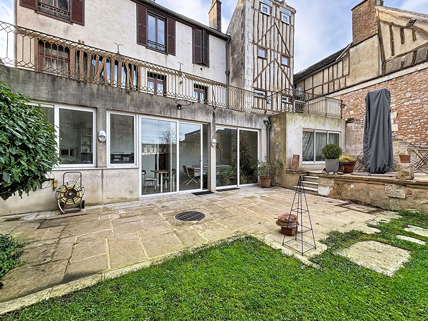 Maison à louer, 183m², Auxerre