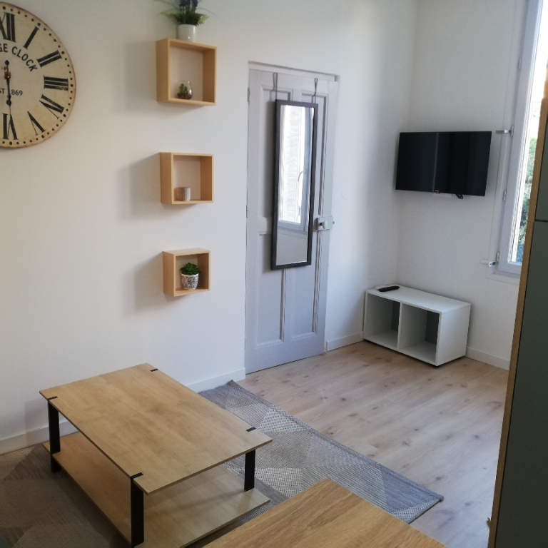 Maison à louer, 27m², AVIGNON