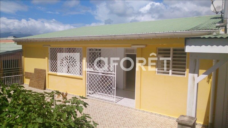 Maison à louer, 80m², Lamentin