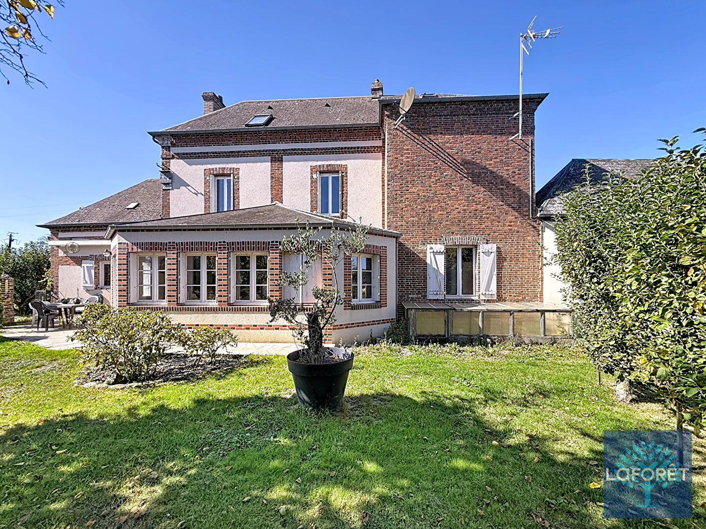 Maison à vendre, 215m², Mesnil-en-Ouche