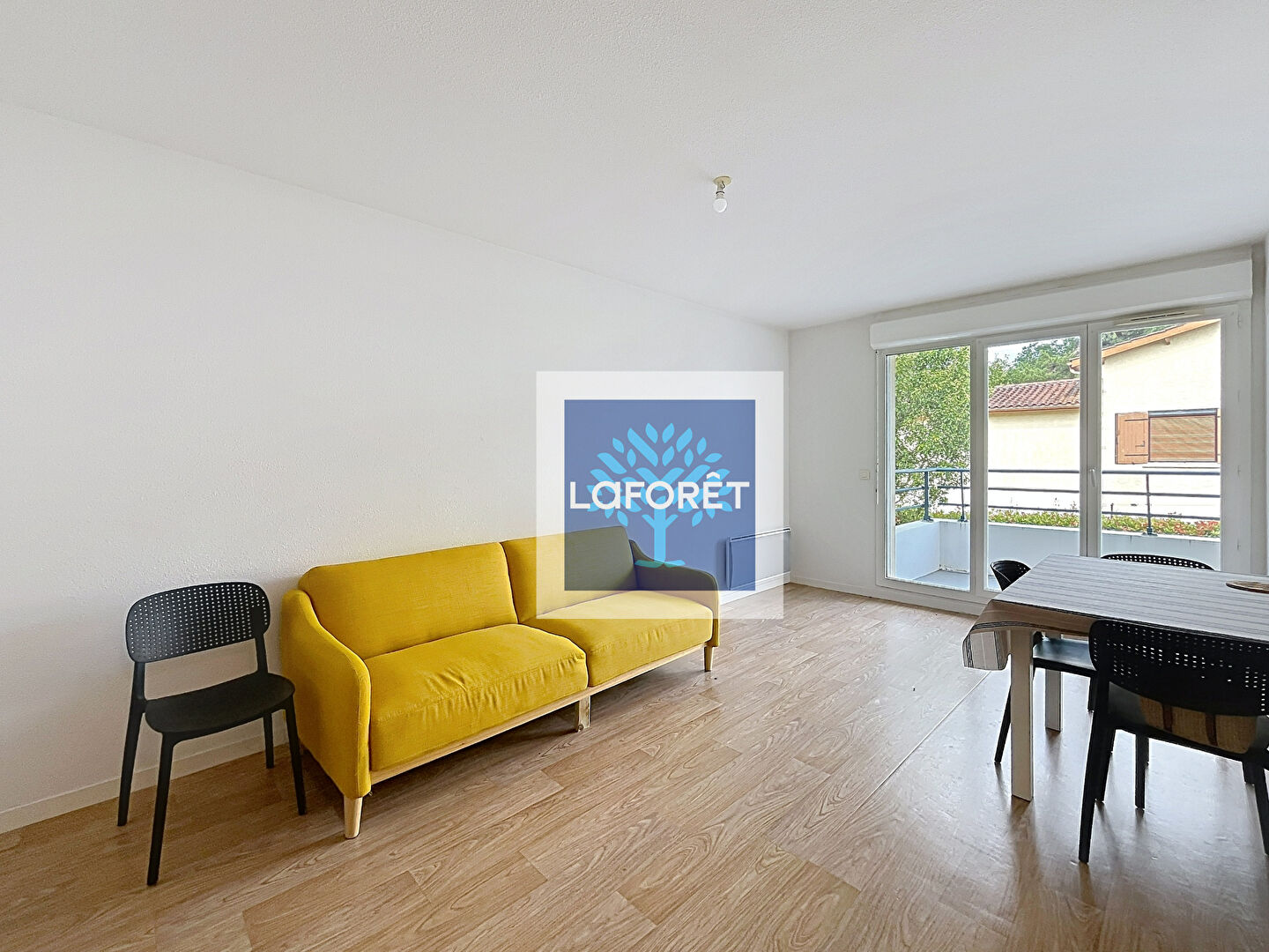 Maison à louer, 45m², MONTENDRE