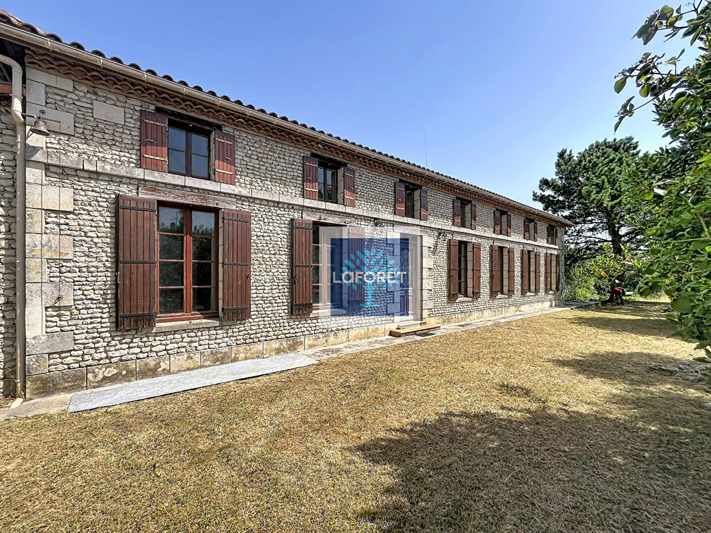 Maison à vendre, 302m², chatenet