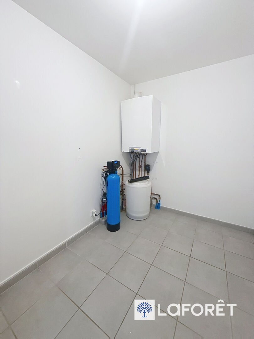 Maison a louer bourgoin-jallieu - 5 pièce(s) - 128.69 m2 - Surfyn