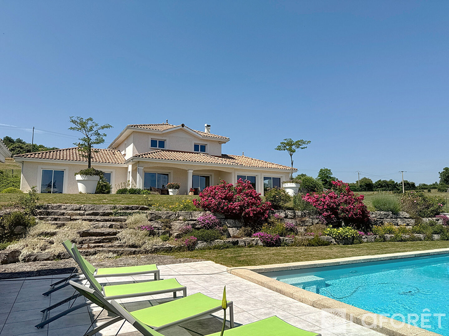 Maison à vendre, 230m², CHEZENEUVE
