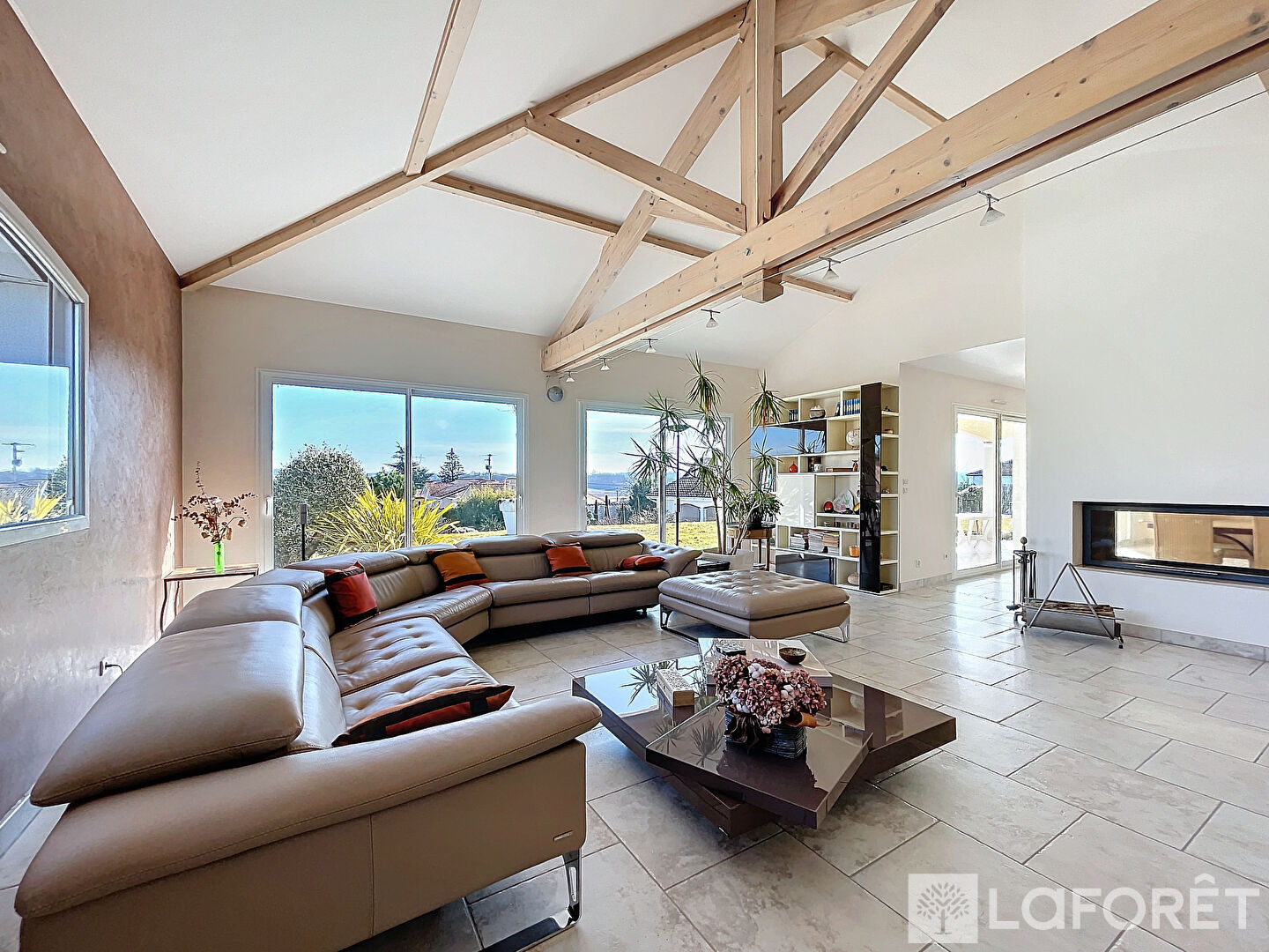 Maison à vendre, 230m², CHEZENEUVE