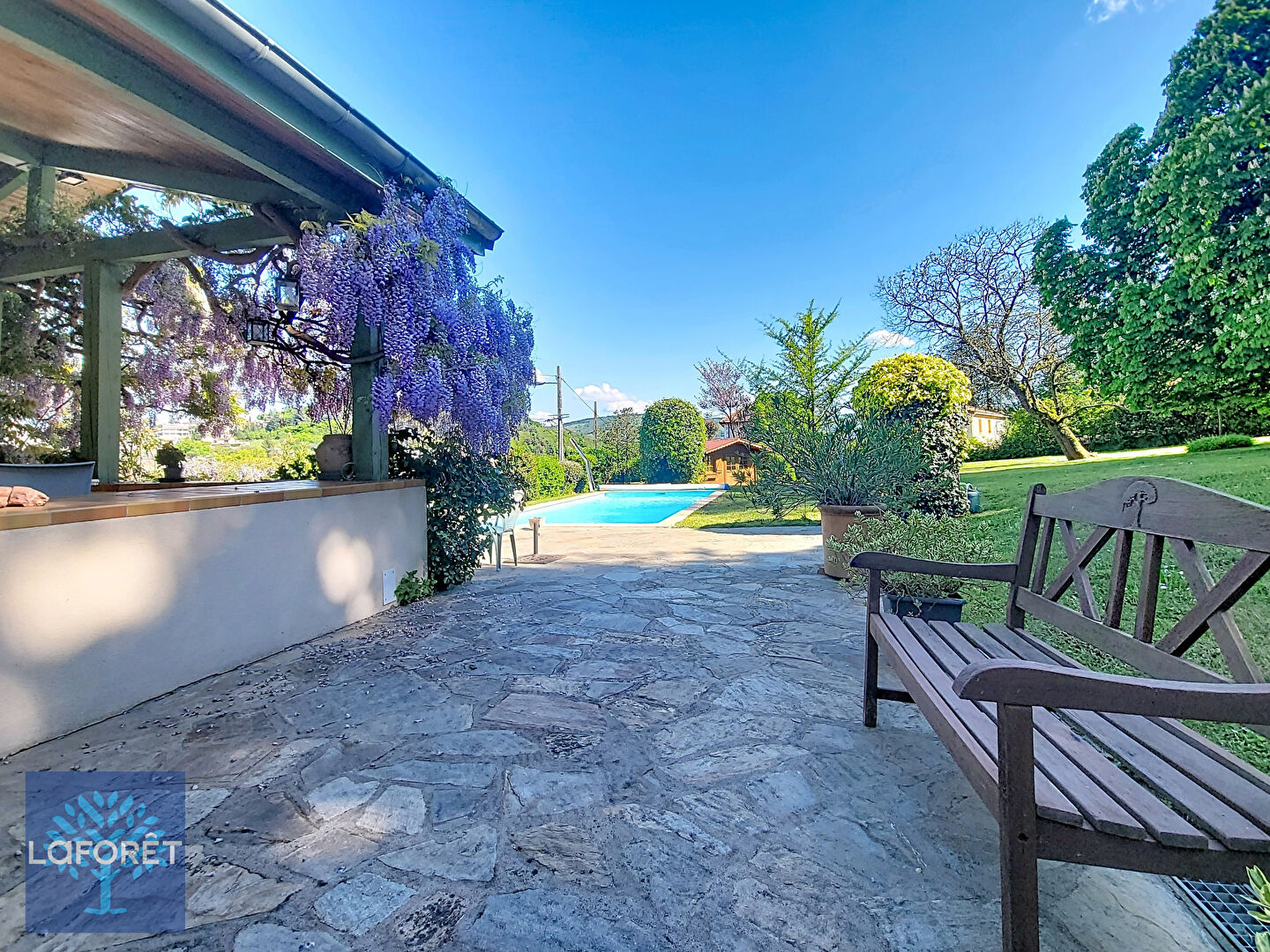 Maison à vendre, 242m², SAINT MARTIN LA PLAINE