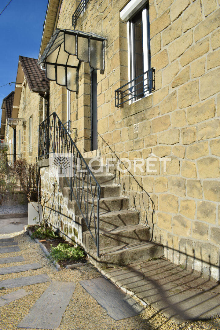 Maison a louer brive-la-gaillarde - 5 pièce(s) - 87 m2 - Surfyn