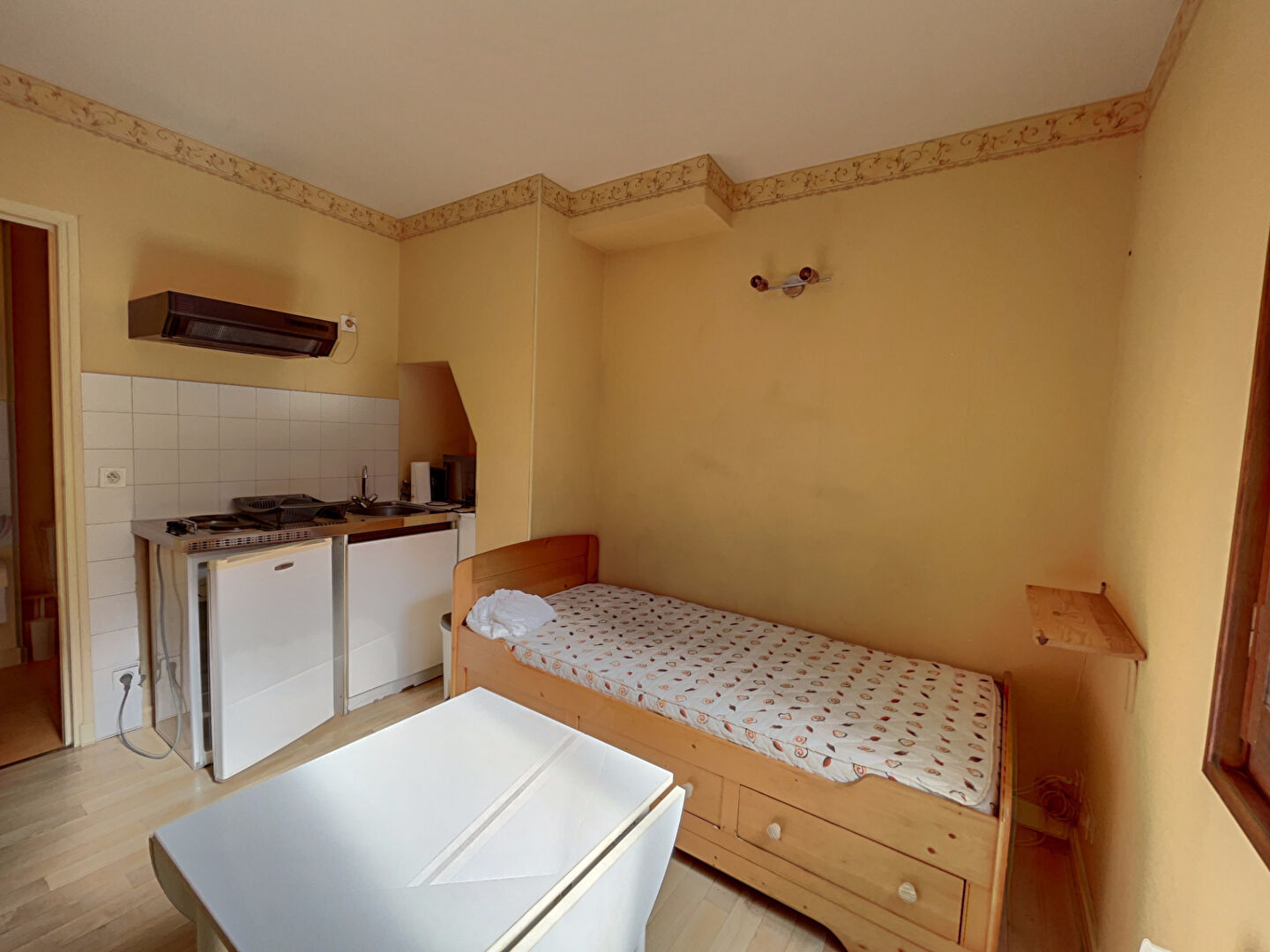 Appartement a louer brive-la-gaillarde - 1 pièce(s) - 12.39 m2 - Surfyn