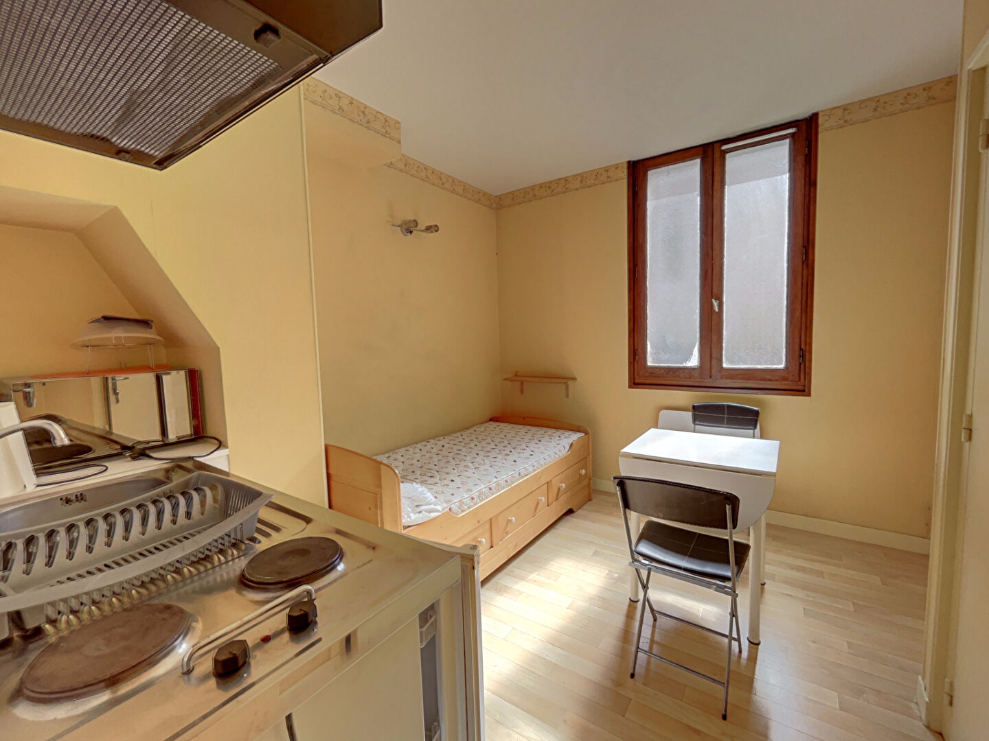 Appartement a louer brive-la-gaillarde - 1 pièce(s) - 12.39 m2 - Surfyn