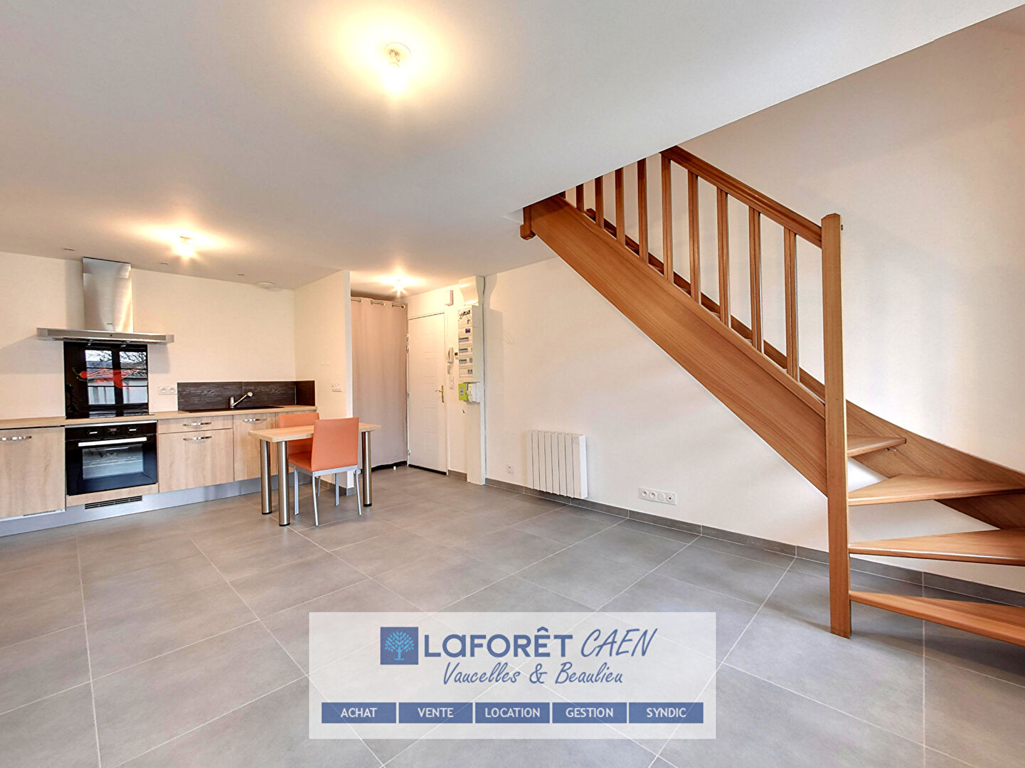 Maison à louer, 57m², Ifs
