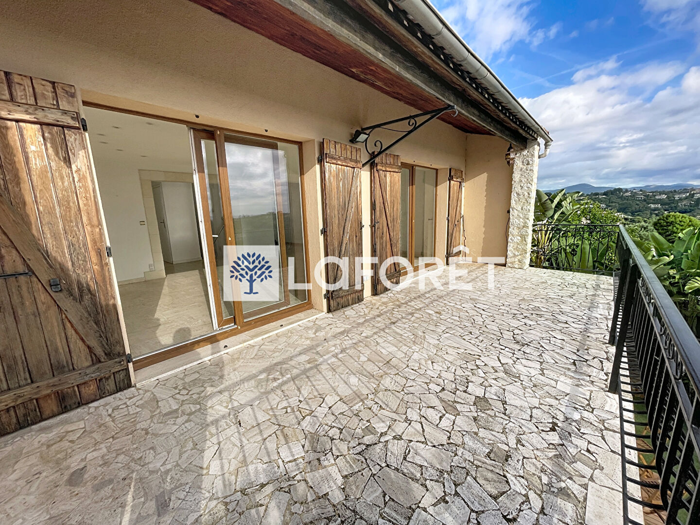 Maison à louer, 132m², Cagnes-sur-Mer