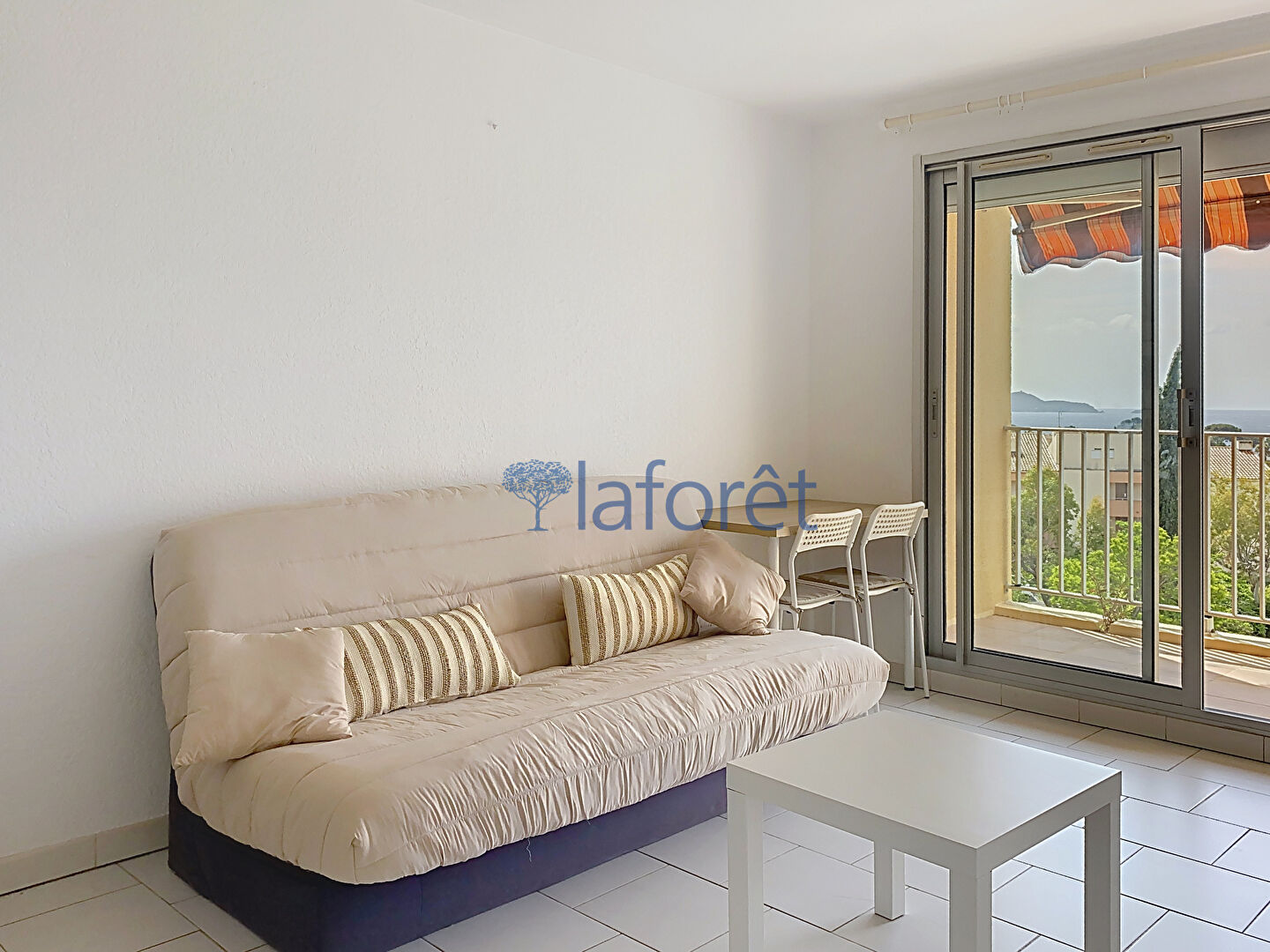 Maison à louer, 30m², Carqueiranne