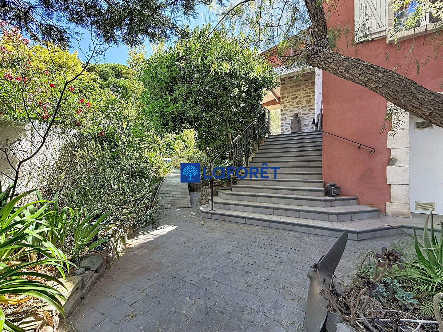 Maison à vendre, 168m², CARQUEIRANNE