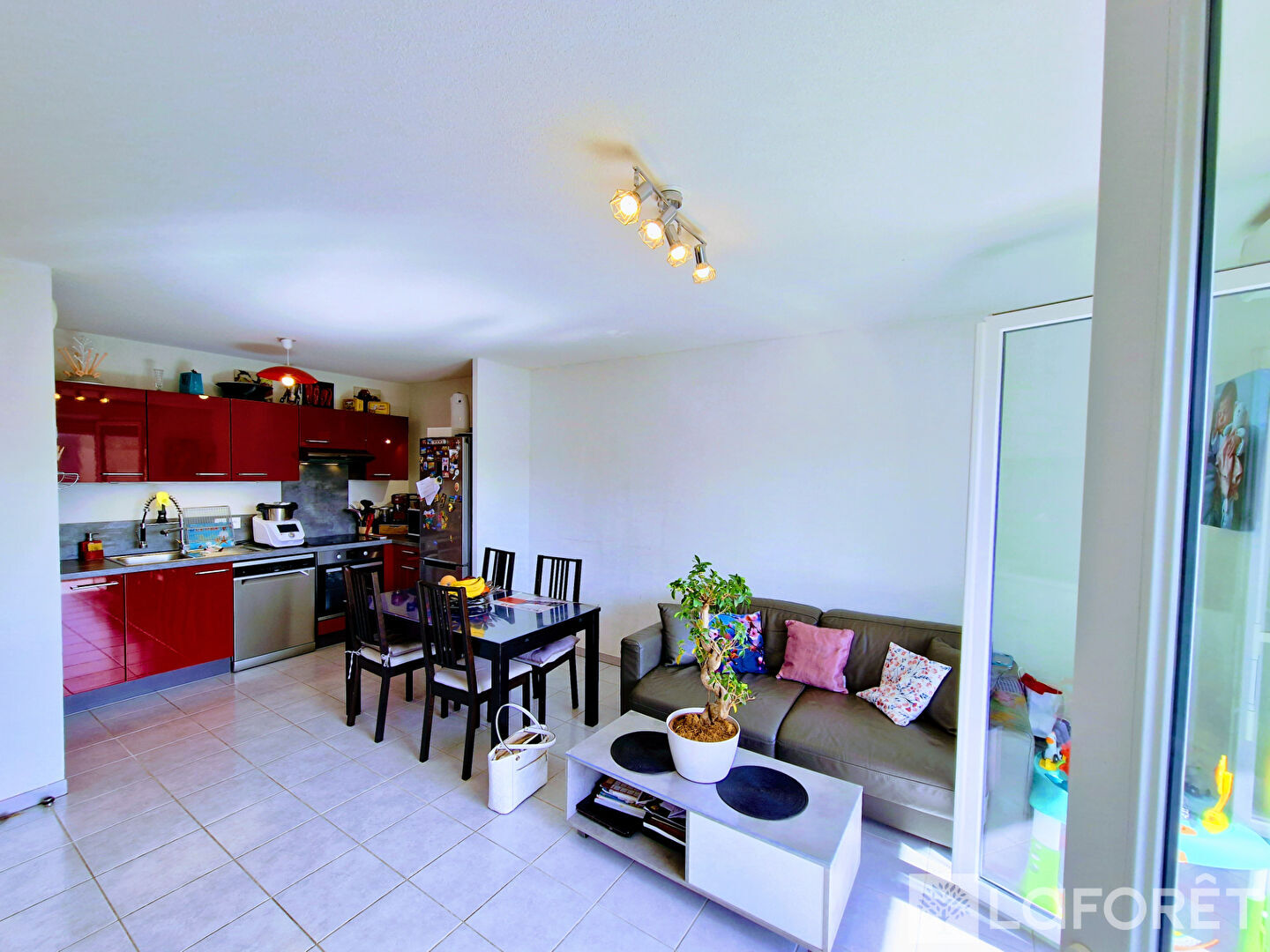 Maison à louer, 43m², Carros