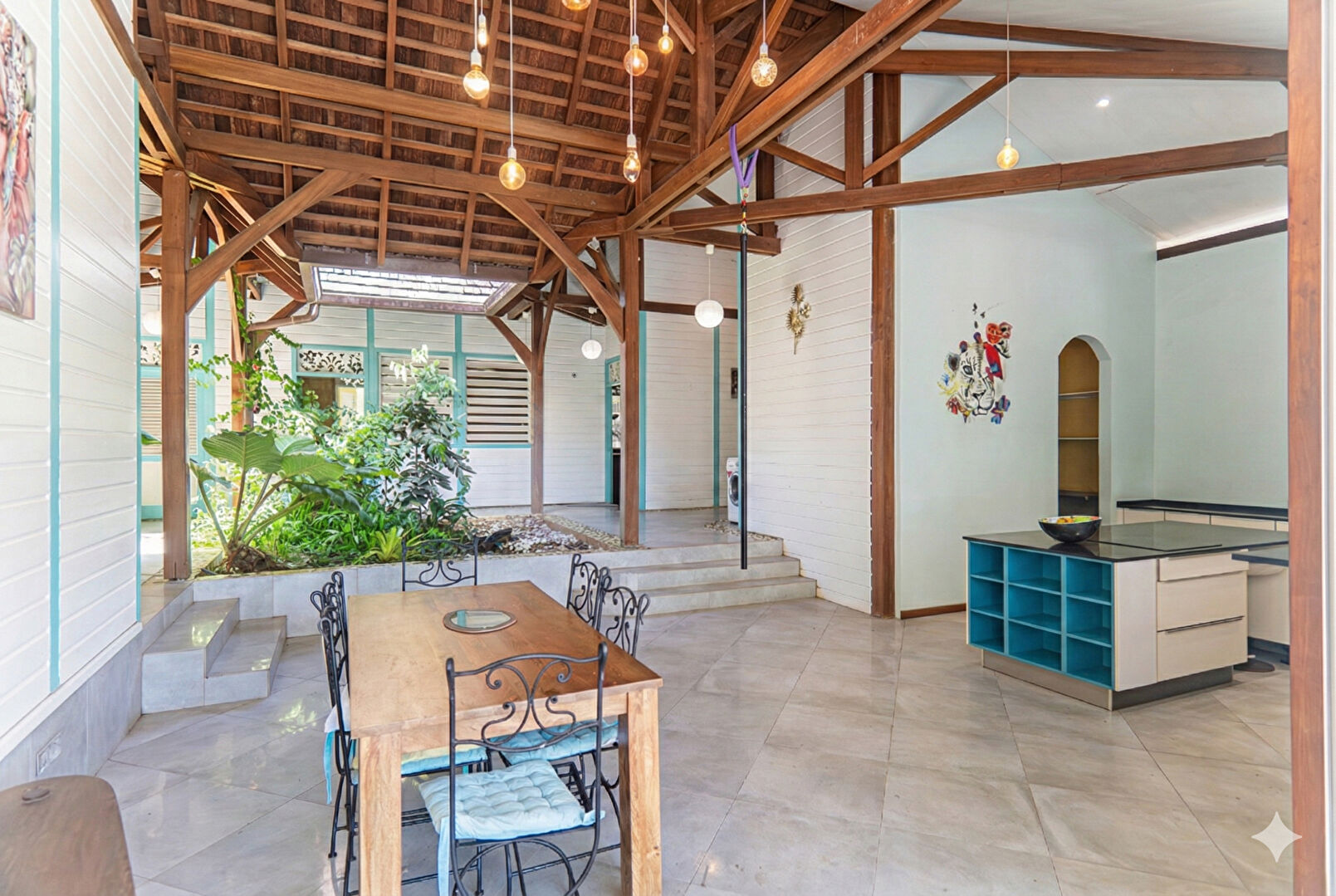 Maison à vendre, 190m², REMIRE MONTJOLY