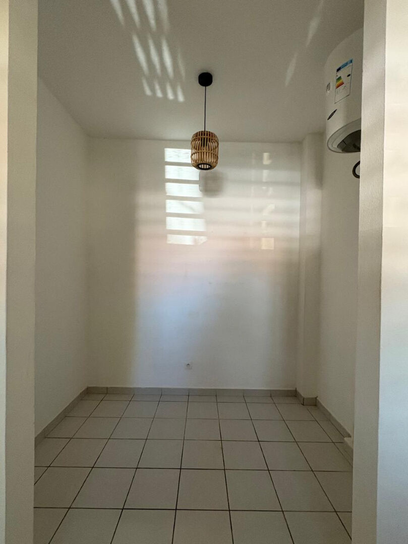 Maison à louer, 52m², CAYENNE