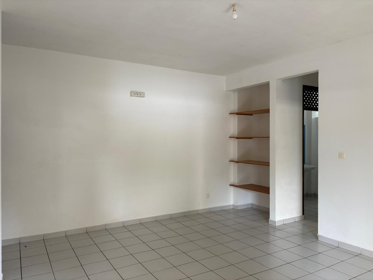 Maison à louer, 53m², CAYENNE