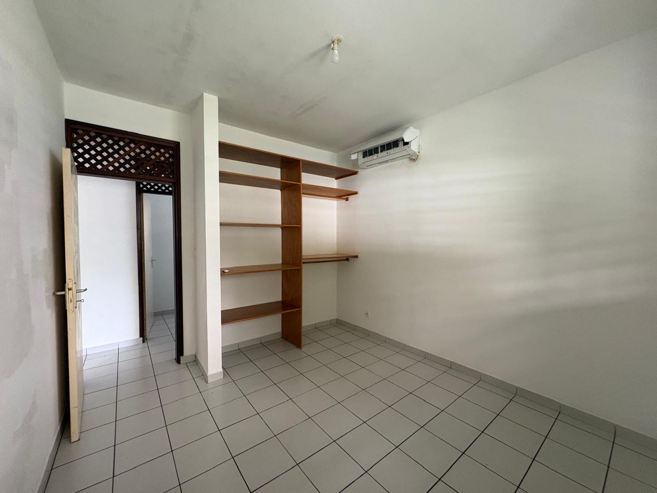 Maison à louer, 53m², CAYENNE