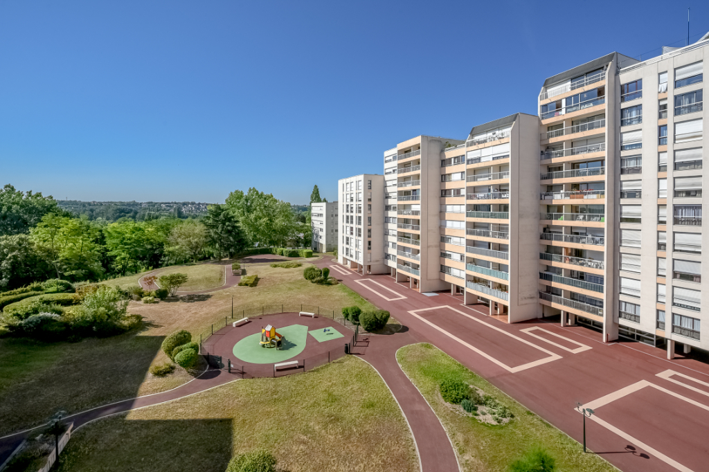 Achat appartement près de Cergy 6 pièce(s) 111 m² 282 500 € ⇔ Laforêt Immobilier Achat appartement près de Cergy 6 pièce(s) 111 m² 282 500 € ⇔ Laforêt Immobilier