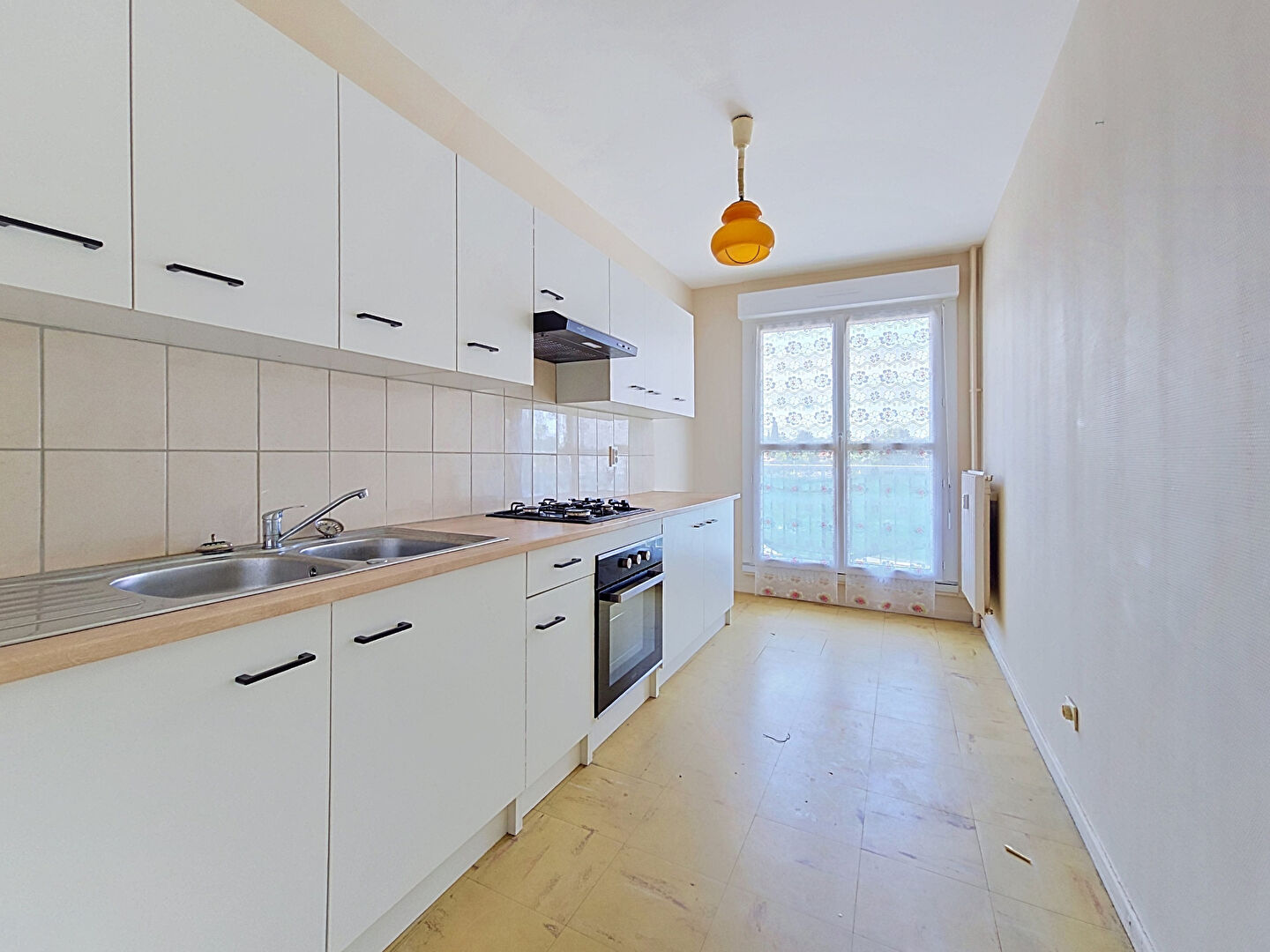 Maison à vendre, 79m², VIC LE COMTE