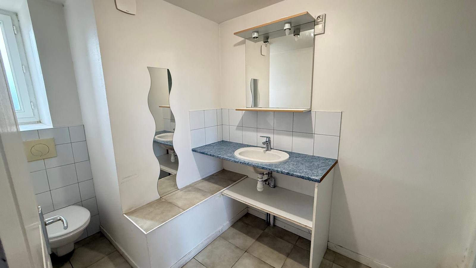 Maison à louer, 50m², Chazelles-sur-Lyon