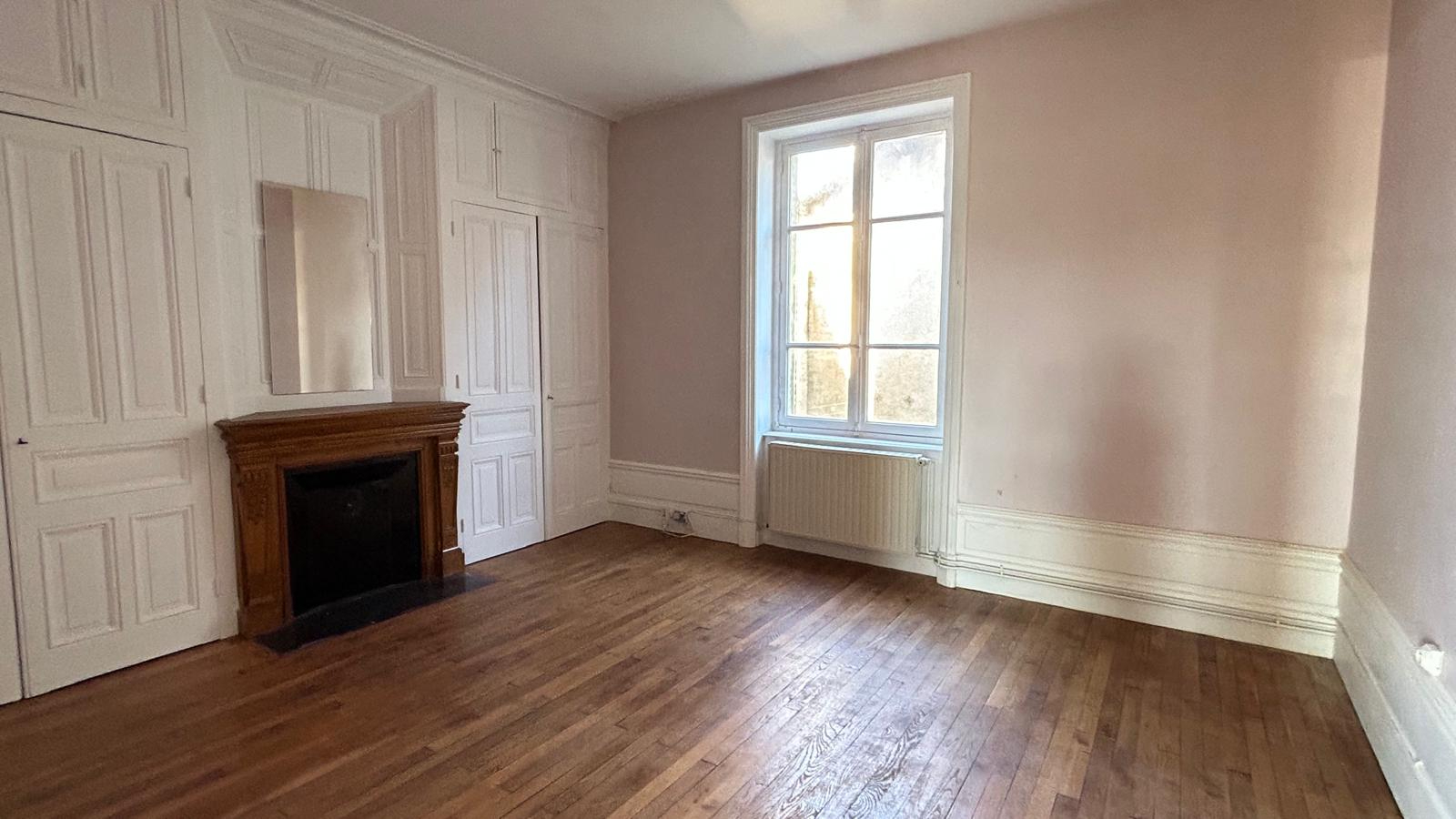 Maison à louer, 101m², Chazelles-sur-Lyon