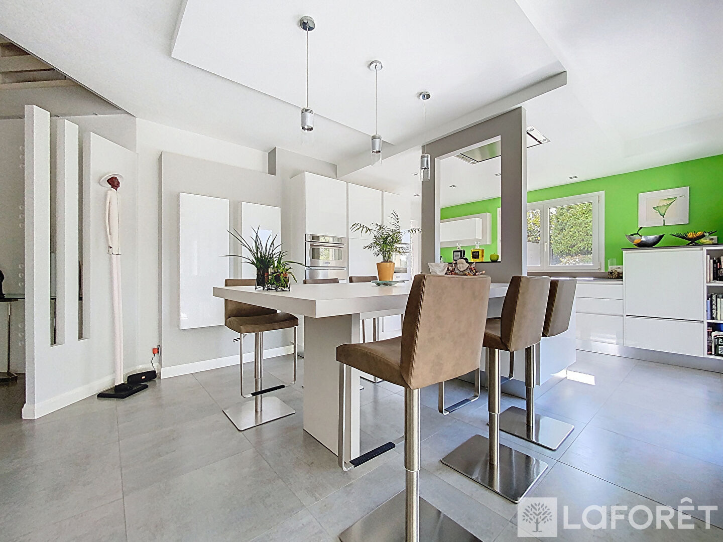 Maison T8 - 186m² - CHOLET — 8 pièces, 186 m², 4 chambres — photo 5