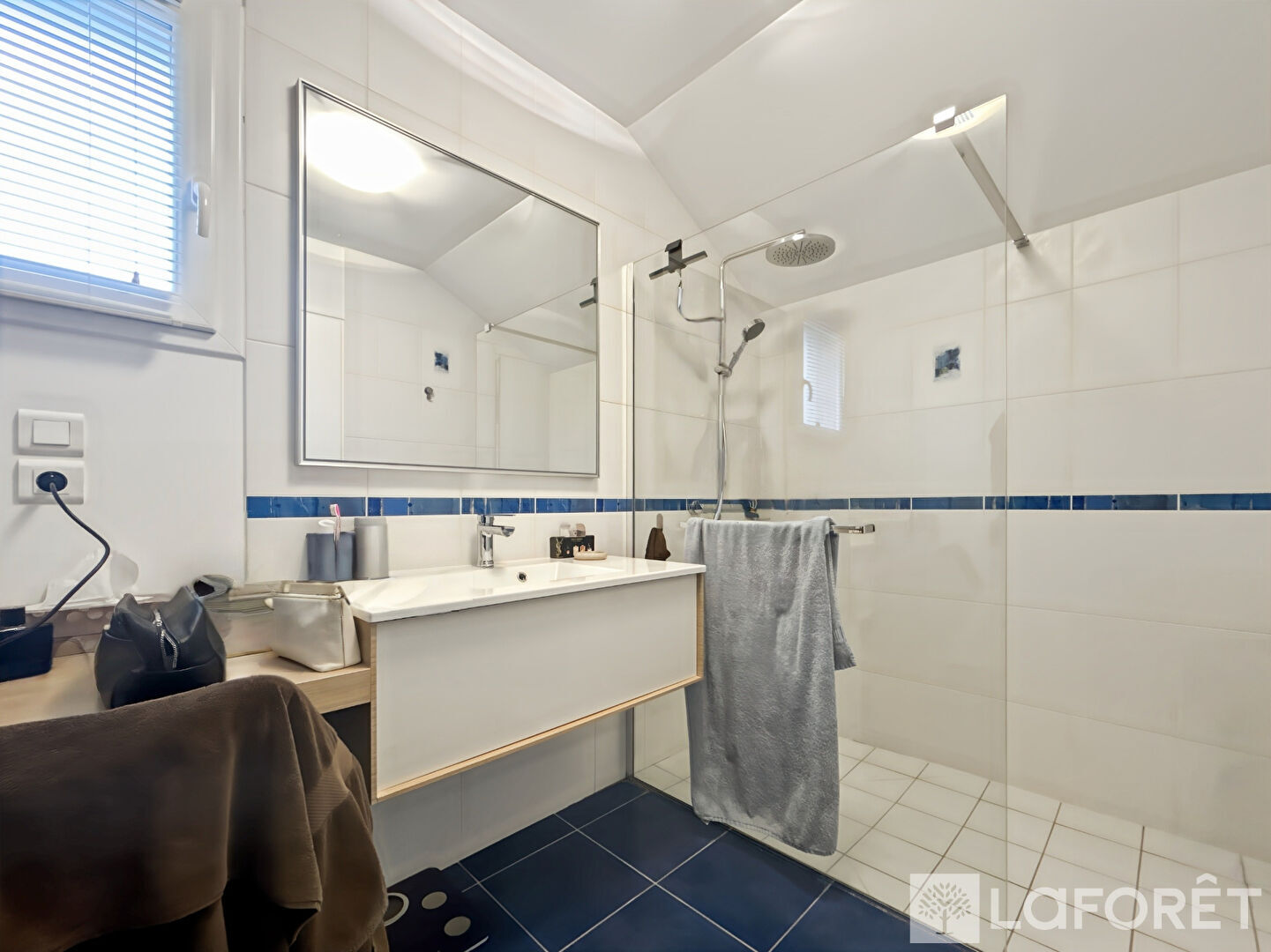 Maison a louer cholet - 7 pièce(s) - 215 m2 - Surfyn