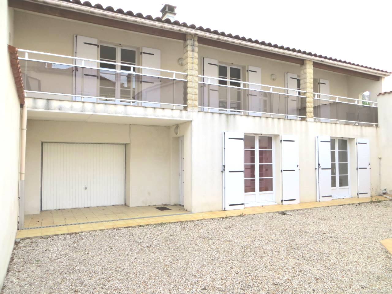 Maison à louer, 108m², COGNAC
