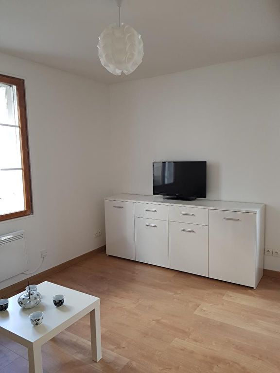 Appartement a louer compiegne - 1 pièce(s) - 18.39 m2 - Surfyn