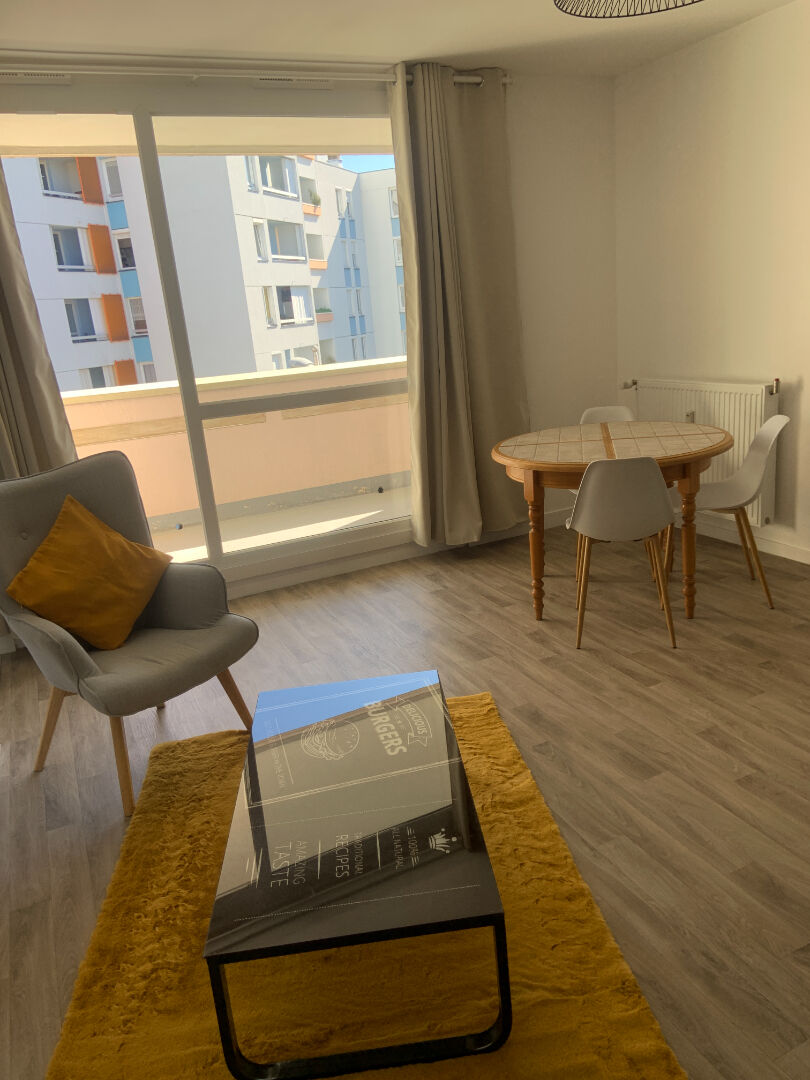 Maison à louer, 33m², COMPIEGNE