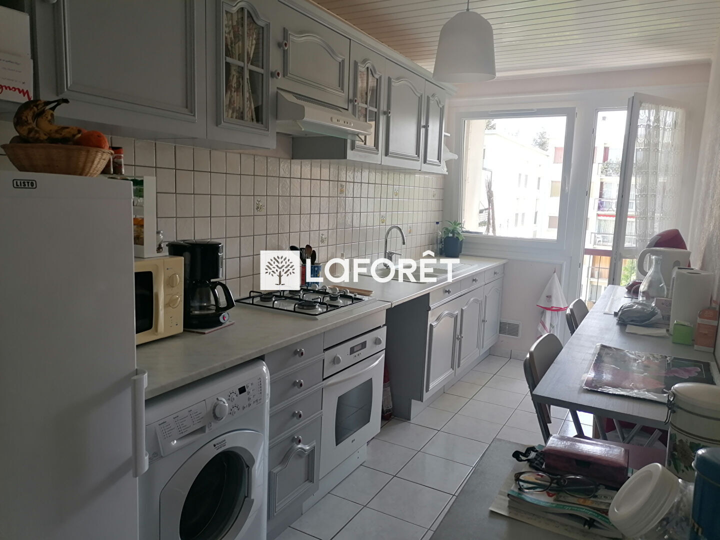 Location appartement près de MENNECY 4 pièce(s) 78 m² 1 126