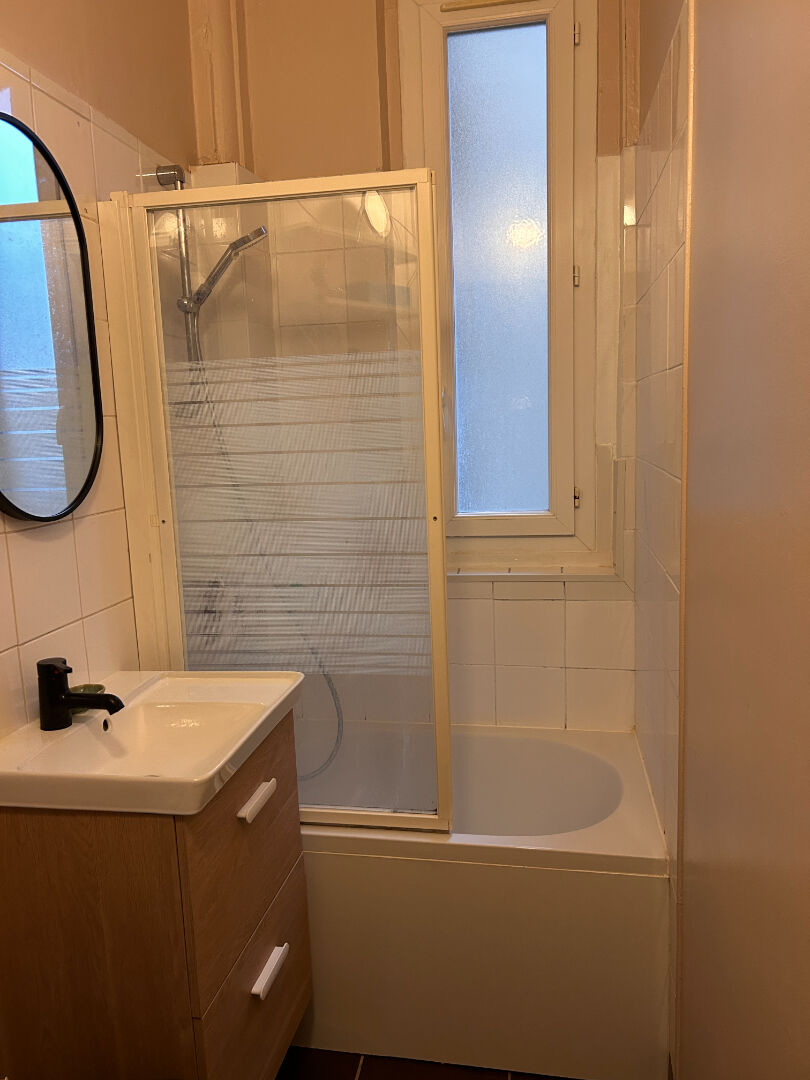 Appartement a louer courbevoie - 2 pièce(s) - 52.6 m2 - Surfyn