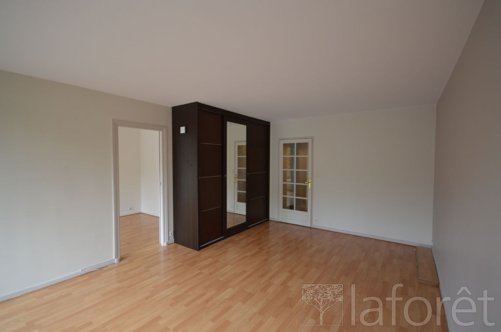 Maison à louer, 42m², Courbevoie