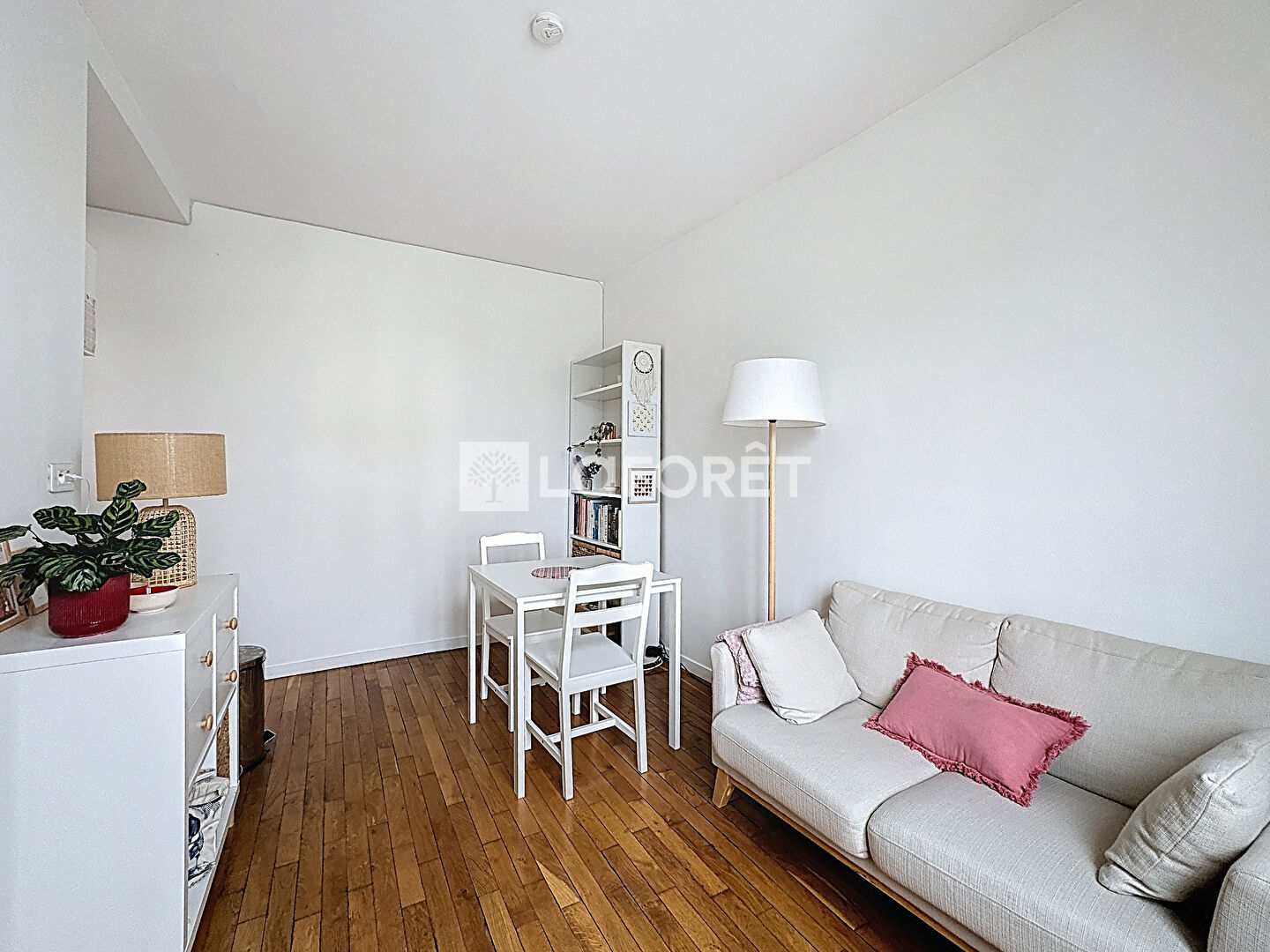Maison à louer, 23m², Courbevoie