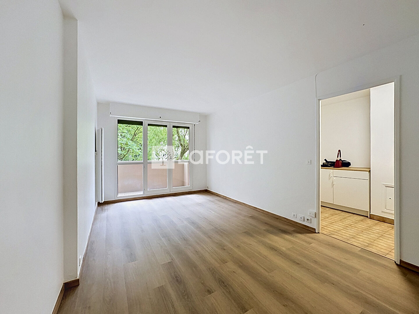 Maison à louer, 45m², COURBEVOIE
