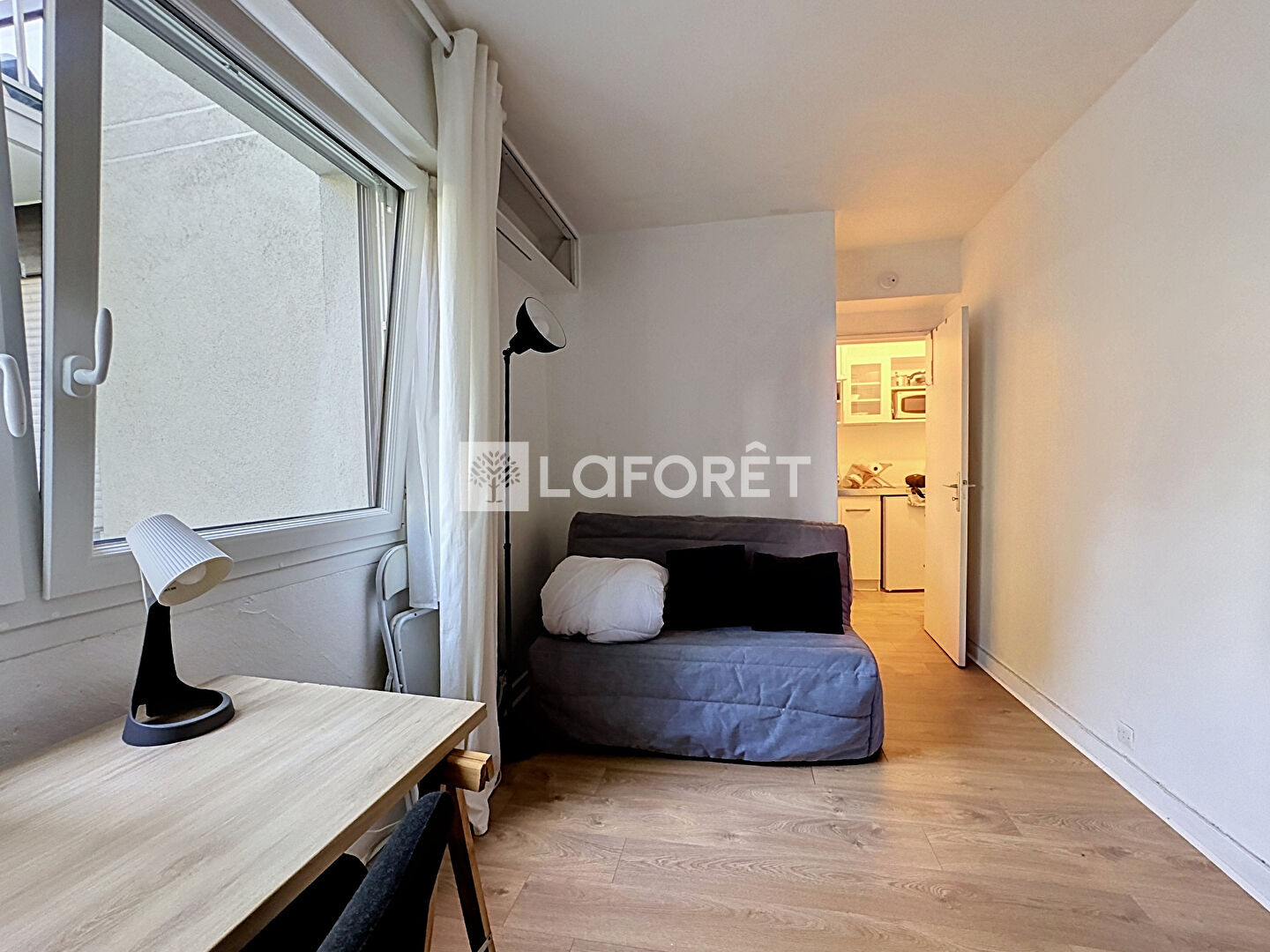 Maison à louer, 18m², COURBEVOIE