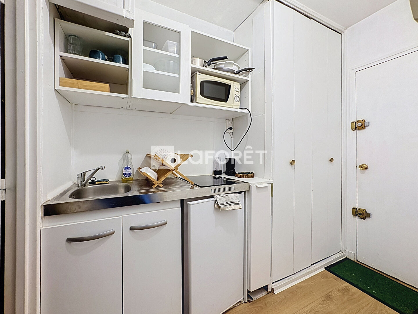 Maison à louer, 18m², COURBEVOIE