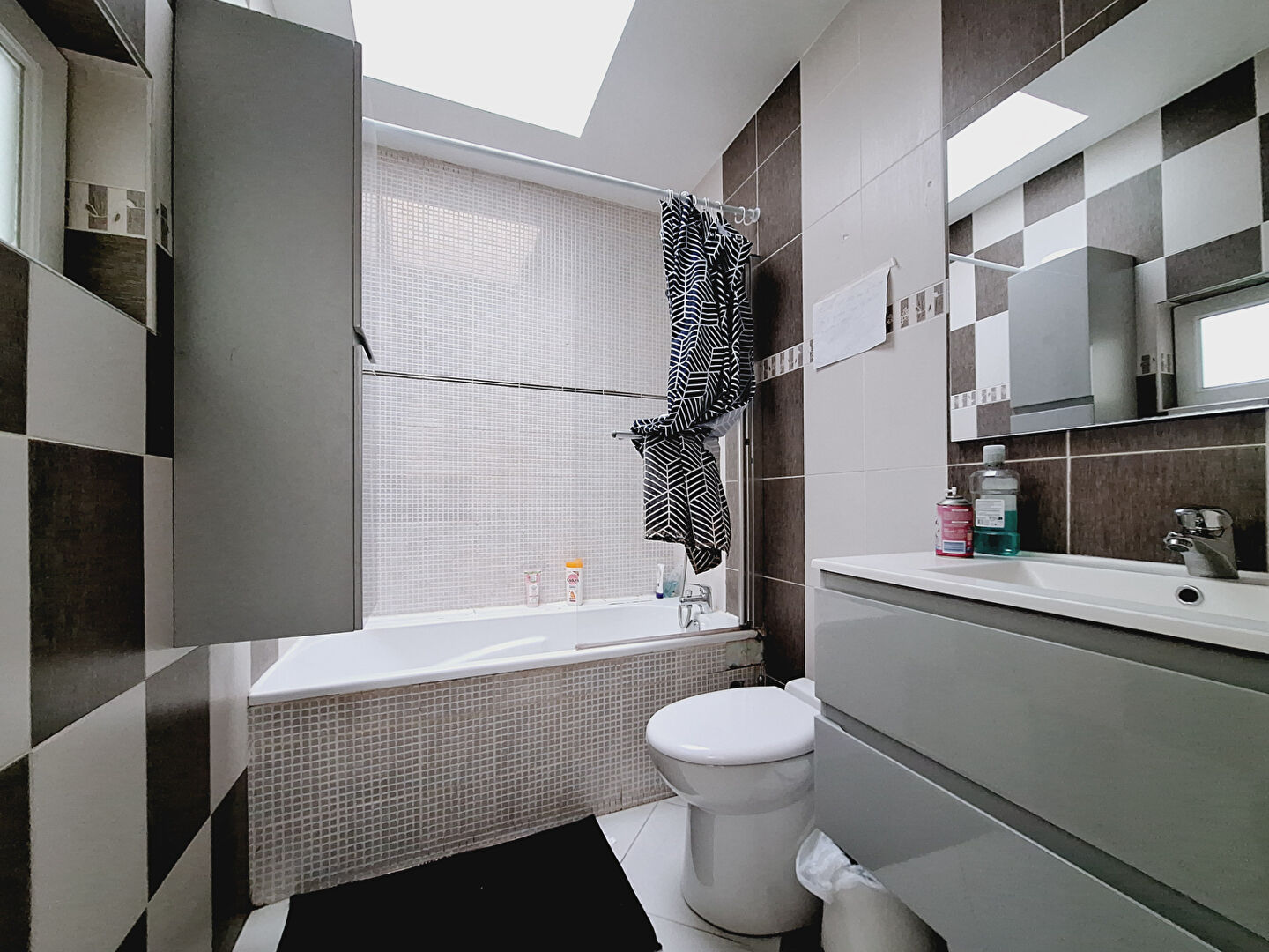 Maison a louer roubaix - 6 pièce(s) - 111.25 m2 - Surfyn