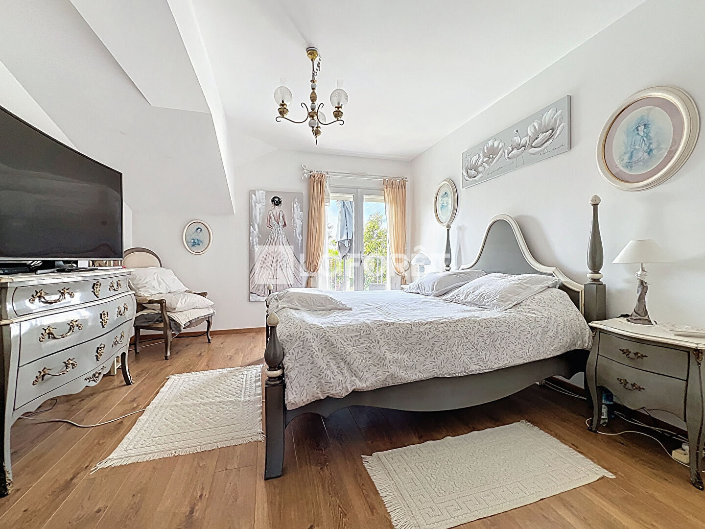 Maison T7 - 220m² - CHOLET — 7 pièces, 220 m², 6 chambres — photo 9