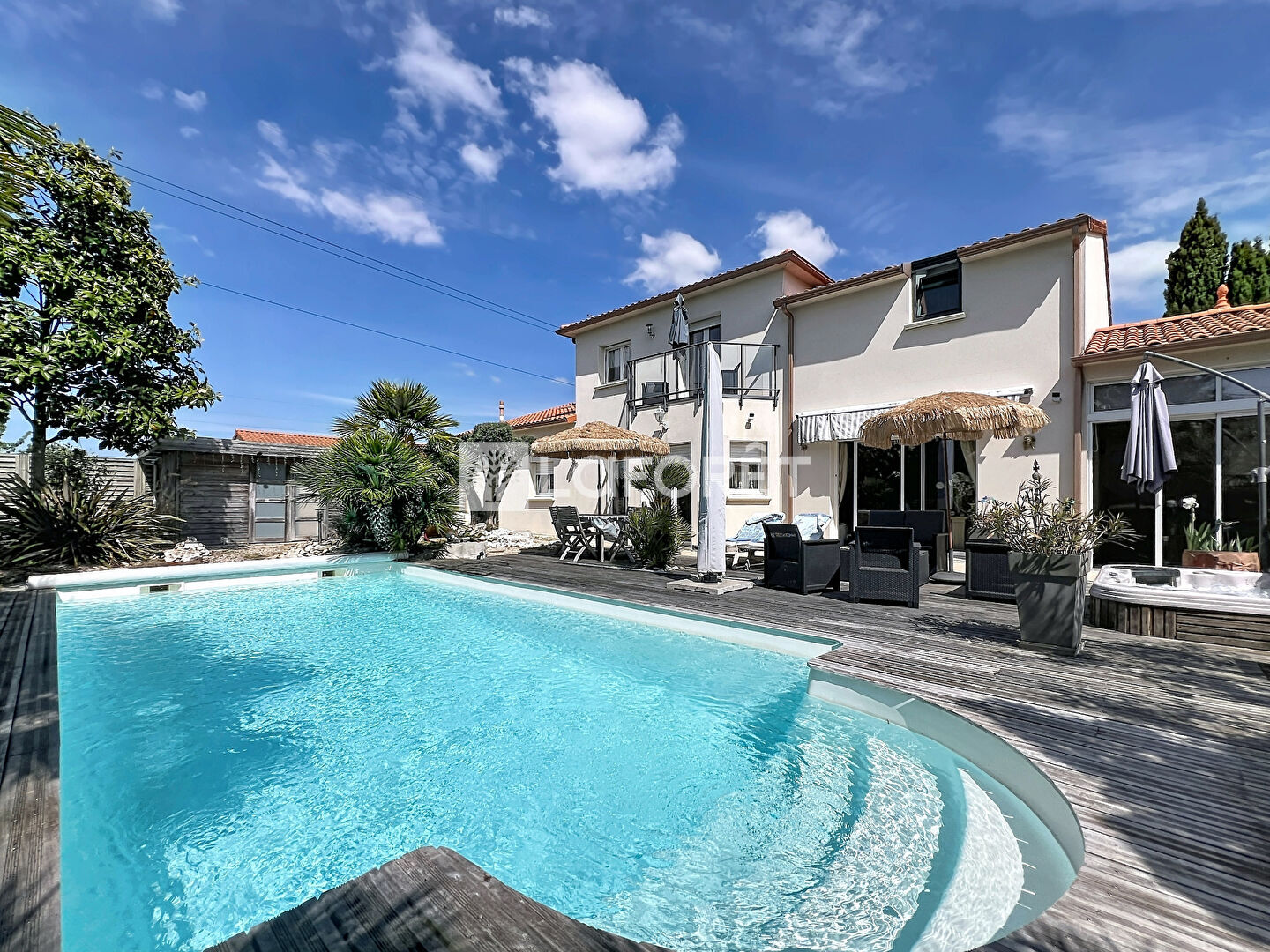 Maison T7 - 220m² - CHOLET — 7 pièces, 220 m², 6 chambres — photo 16