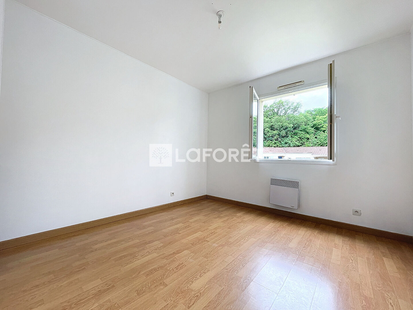 Maison T5 - 99m² - Cholet — 5 pièces, 99 m², 3 chambres — photo 9