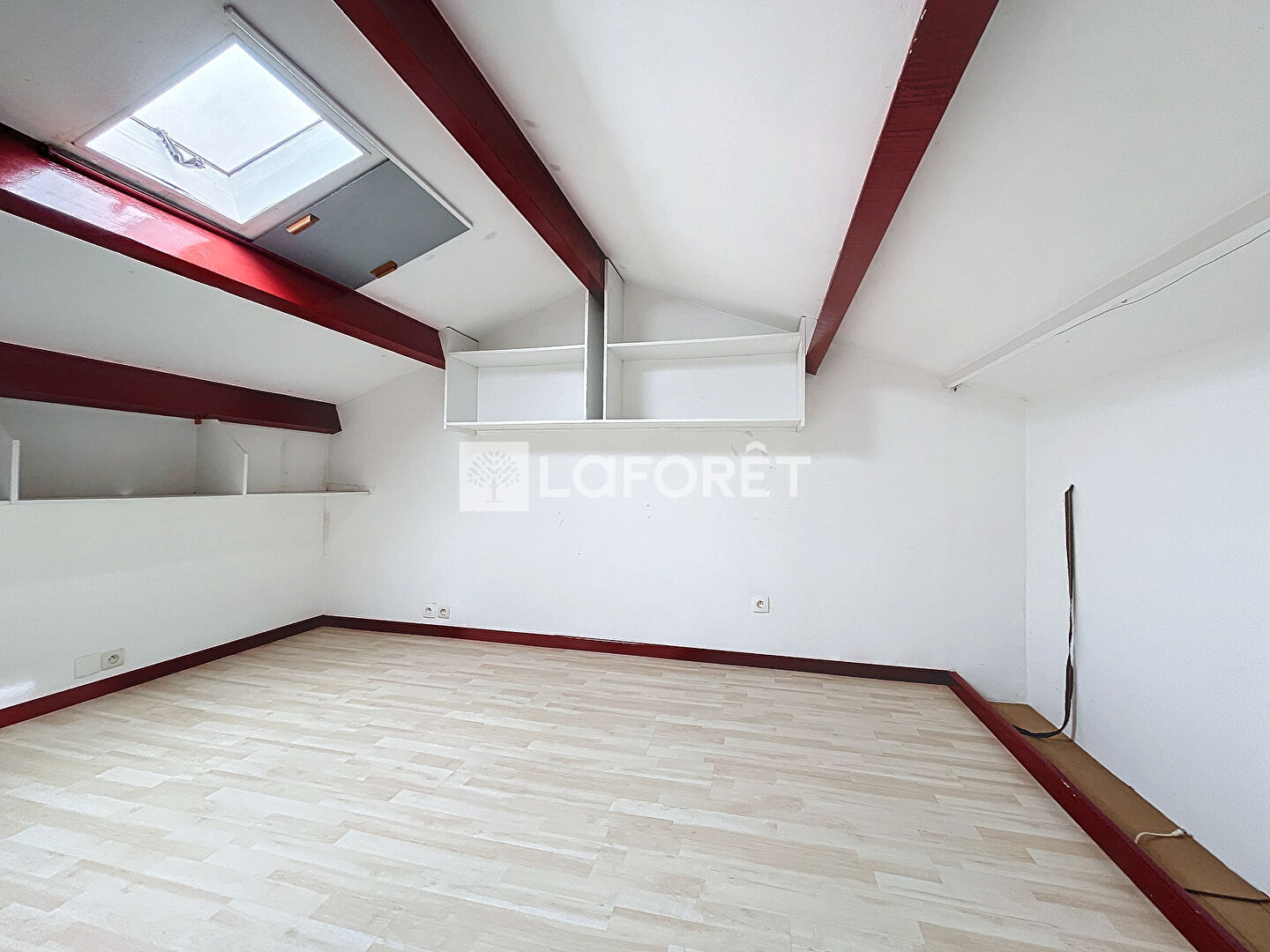 Maison T5 - 99m² - Cholet — 5 pièces, 99 m², 3 chambres — photo 11