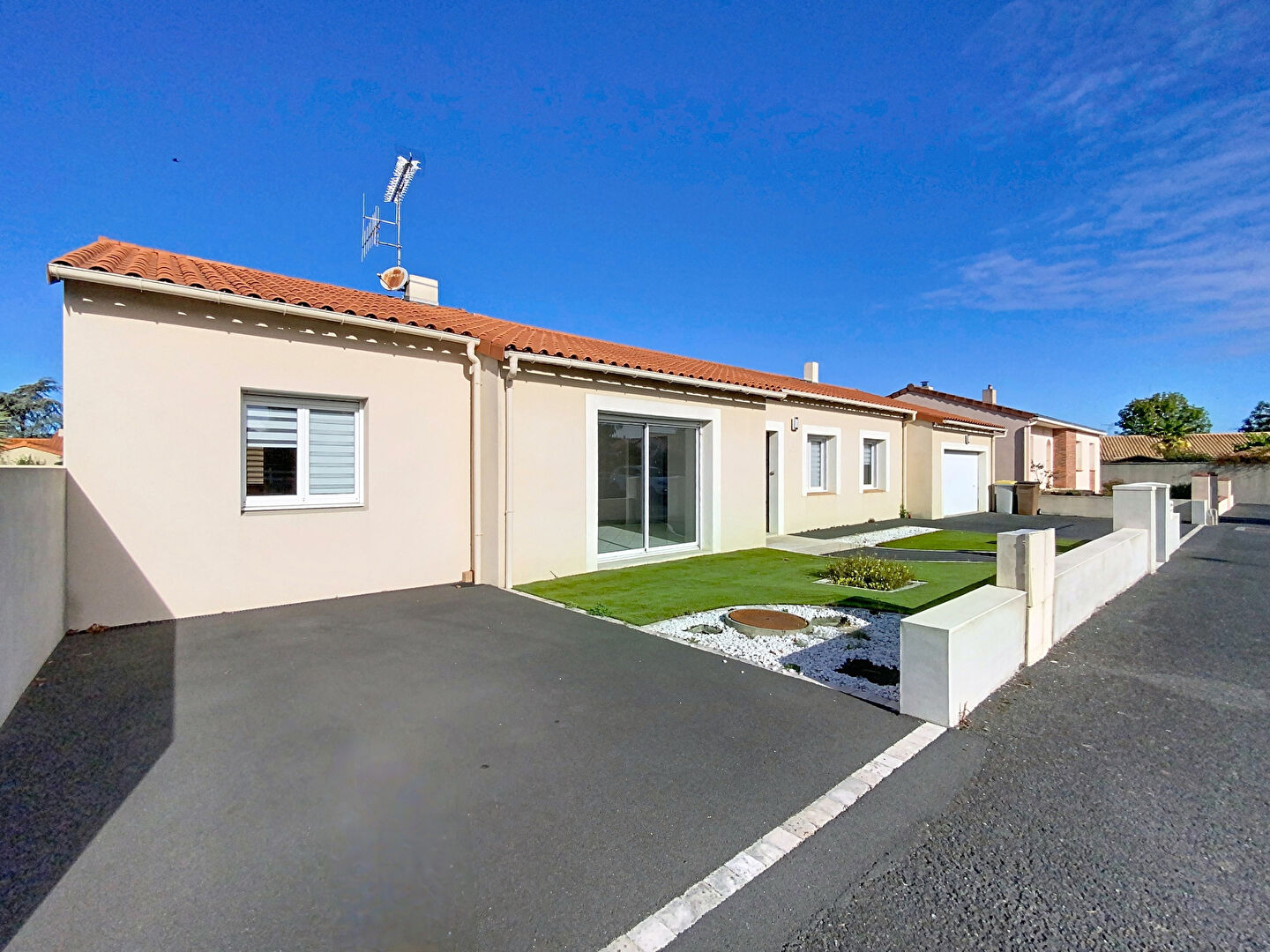 House T7 - 142m² - SAINT LEGER SOUS CHOLET