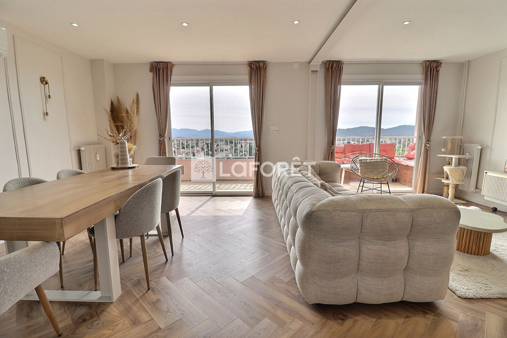 Maison à vendre, 71m², CUERS