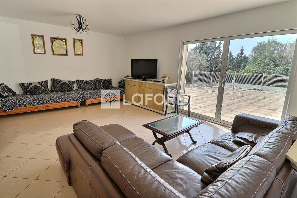 Maison à vendre, 127m², CUERS
